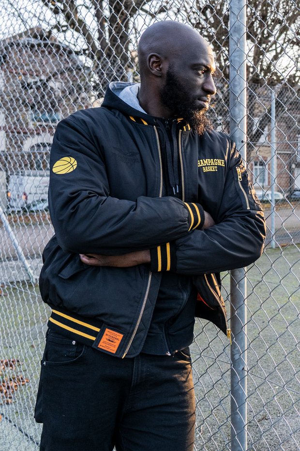 Bombers x CHAMPAGNE BASKET